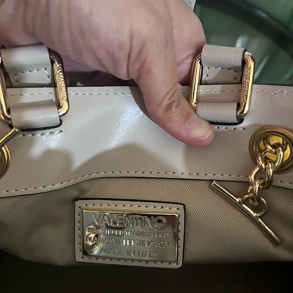 Mario Valentino Large Logo Bag - Picture 10 of 10